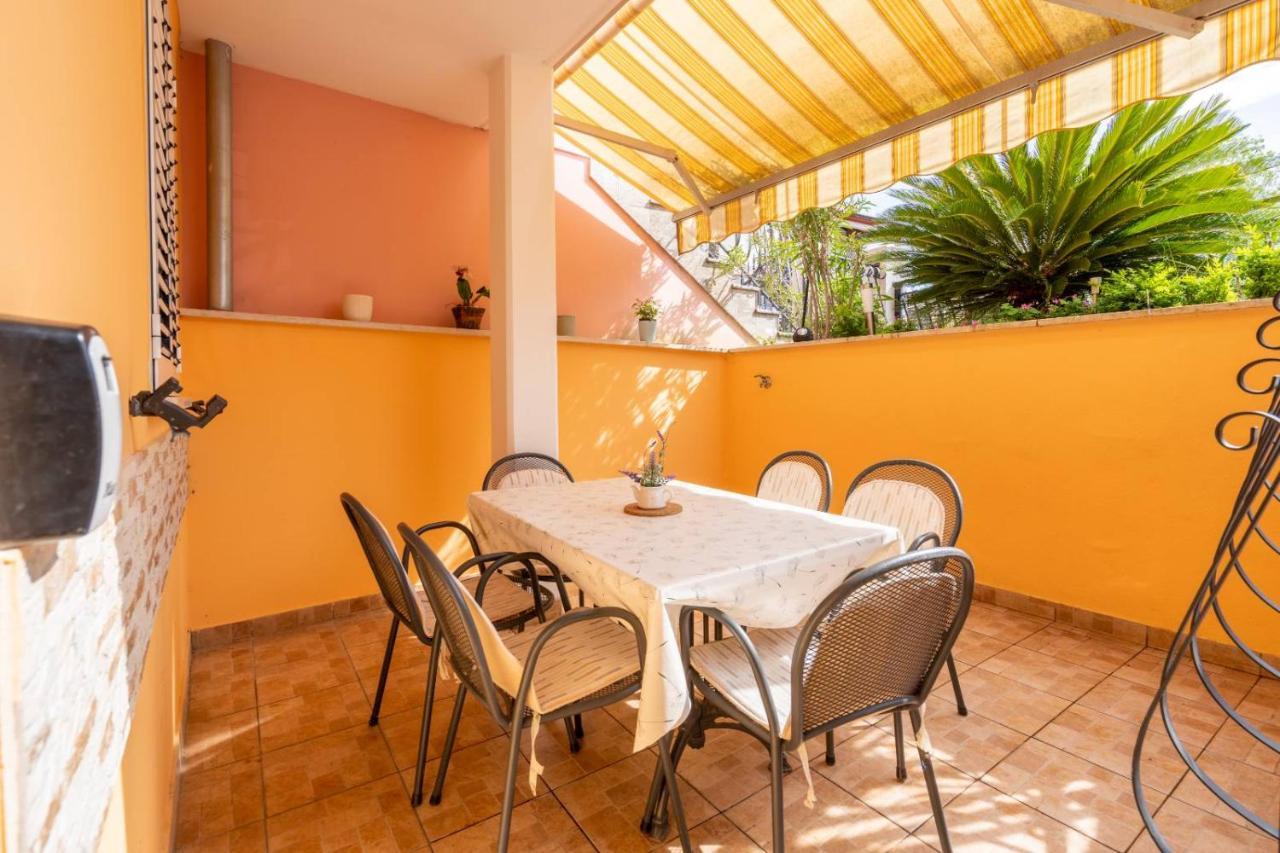 Appartement Lola 2 à Rovinj Extérieur photo